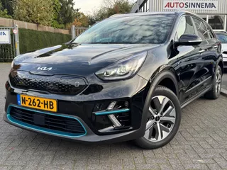 Kia E-Niro DynamicPlusLine 64 kWh 3-FASE 100% SOH Schuifdak