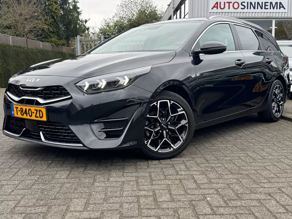 Kia Ceed Sportswagon 1.5 T-GDi GT-Line | Automaat | Panoramadak | Stoel- & Stuurverwarming | Adaptive Cruise Control |