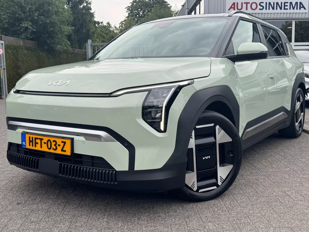 Kia EV3 Plus Advanced 81.4 kWh | Schuif/Kanteldak | Harman Kardon | Stuurverwarming |