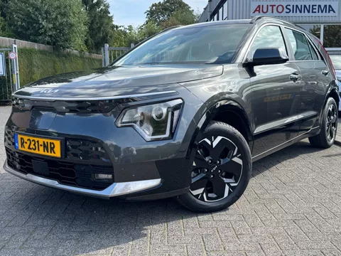 Kia Niro EV DynamicLine 64.8 kWh | SOH 100% | Dealer Onderhouden | Adaptive Cruise Control | Climate Control|