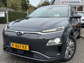 Hyundai Kona EV Limited 64 kWh 3 FASE Trekhaak Panoramadak
