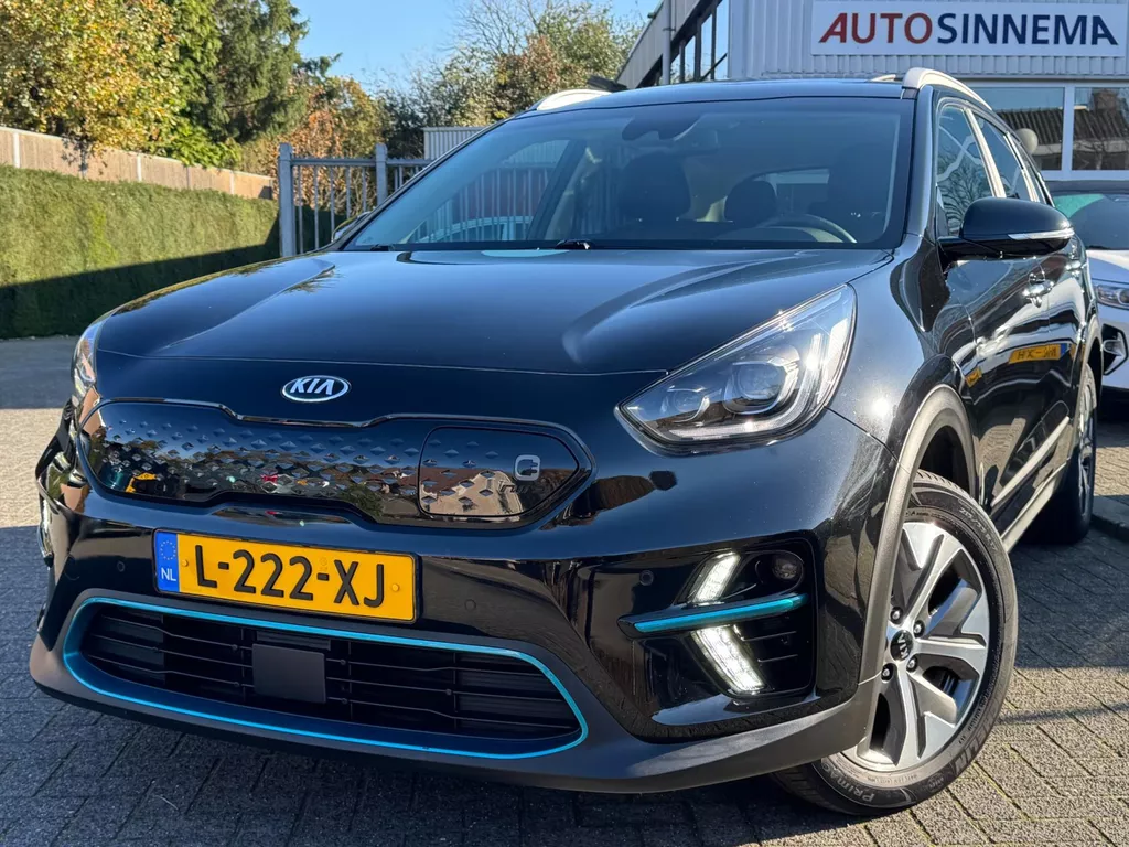 Kia E-Niro DynamicPlusLine 64 kWh 3-FASE 100% SOH Schuifdak
