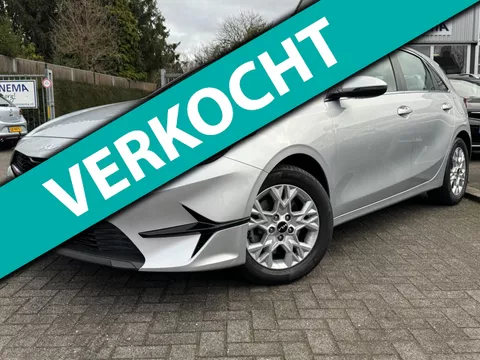 Kia Ceed 1.0 T-GDi DynamicLine | Apple Carplay | Cruise Control |