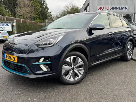 Kia e-Niro DynamicPlusLine 64 kWh | 3-FASE | 100% SOH | Afnb. Trekhaak | Schuifdak |