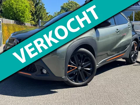 Toyota Aygo X 1.0 VVT-i MT Limited | Stoelverwarming | JBL | Climate Control |