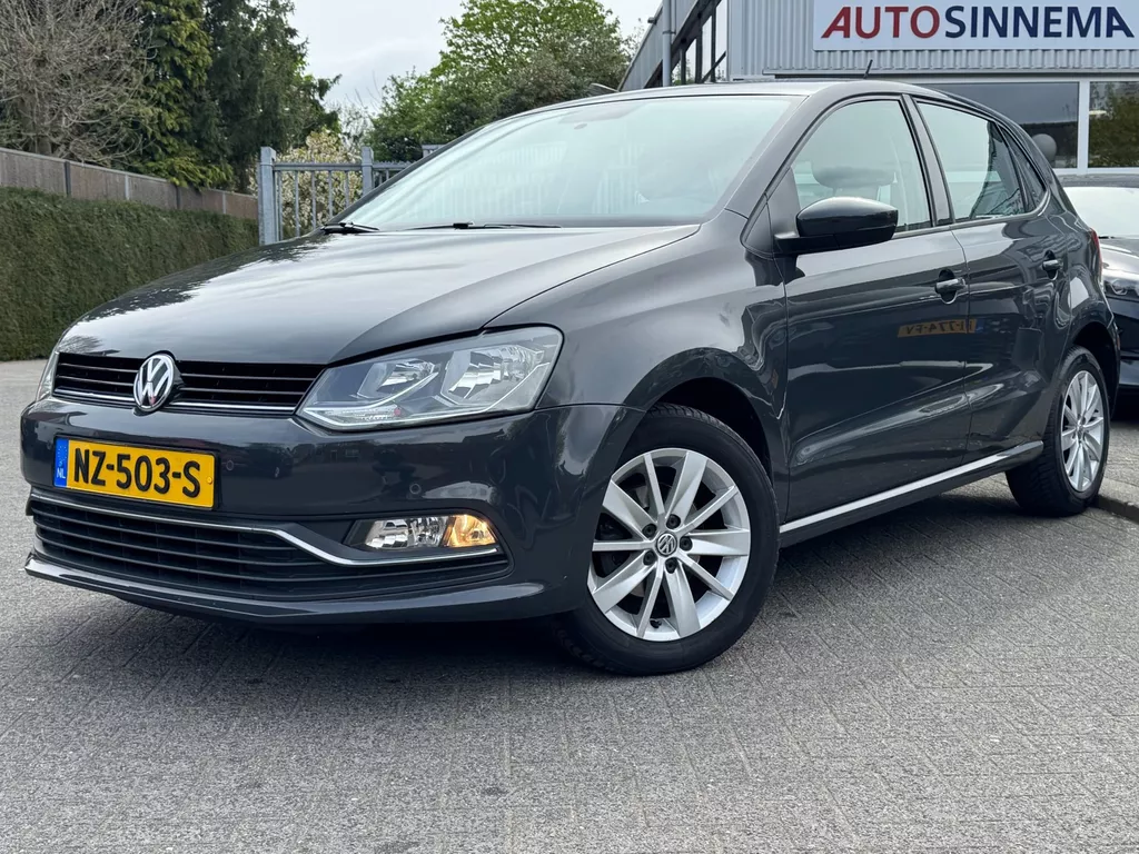 Volkswagen Polo 1.2 TSI Comfortline Business R | All Season | PDC | Cruise Control | Airco |