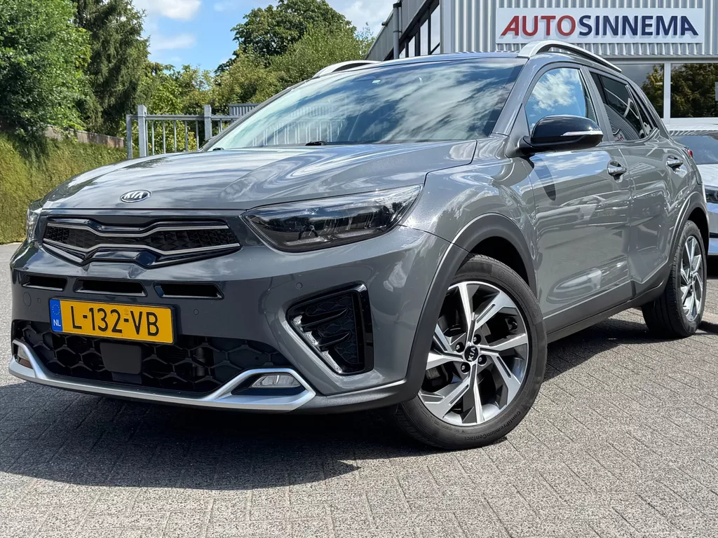 Kia Stonic 1.0 T-GDi MHEV GT-PlusLine | Panoramadak | Stuurverwarming | Stoelverwarming |