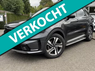 Kia Sorento 1.6 T-GDI Hybrid 2WD ExecutiveLine 7p. | Afn. Trekhaak | All Season | Dealer Onderhouden | HUD | Stoelkoeling |
