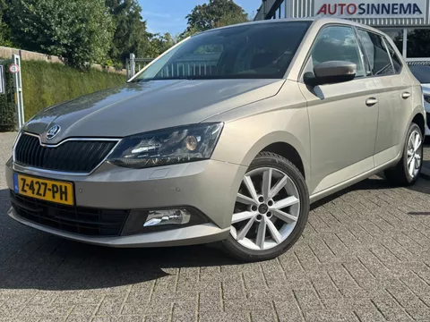 Skoda FABIA 1.2 TSI Style | Automaat | All Season | Stoelverwarming |