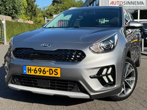 Kia Niro 1.6 GDi Hybrid DynamicPlusLine Trekhaak Stoel- & Stuurverwarming Kia Niro 1.6 GDi Hybrid DynamicPlusLine Trekhaak Stoel- & Stuurverwarming