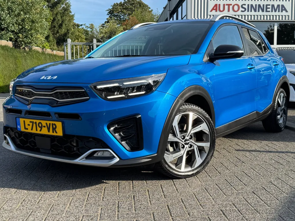 Kia Stonic 1.0 T-GDi MHEV GT-PlusLine AUTOMAAT| Afneembare Trekhaak | Dealer onderhouden | All Season | 1e eigenaar |
